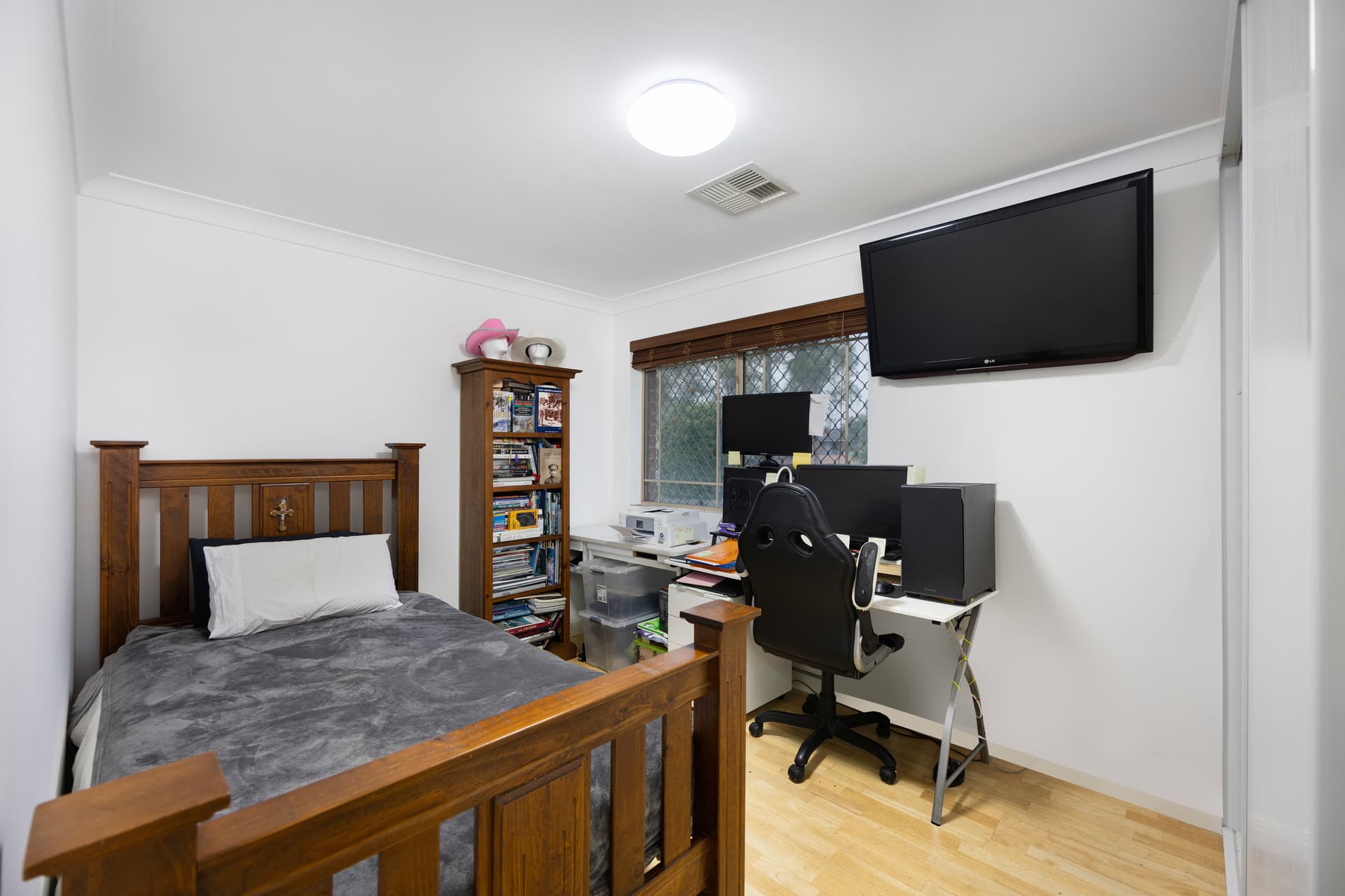 11/57 Bellevue Avenue Georges Hall NSW 2198 - Thumbnail 8
